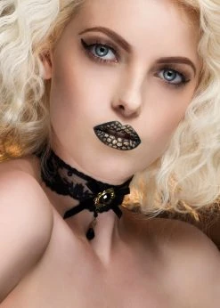 Pretty Attitude Eternal Love Black Lace Choker Necklace