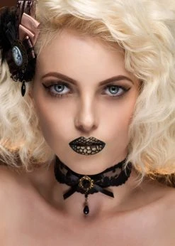 Pretty Attitude Eternal Love Black Lace Choker Necklace